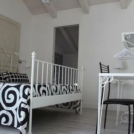 Apartment Angels'home A 'n D *
